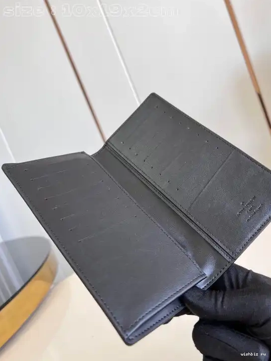 WIS WALLET-10*19*2cm BRAZZA LOUIS VUITTON 0519